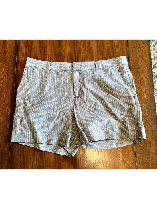 Banana Republic Pants - Banana Republic Pin Stripe Shorts Blue Linen Cotton 6 5" NEW 6 Coastal Summer